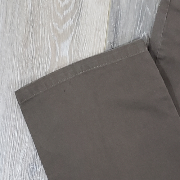 Dockers, Ideal Fit, Casual Pants, Khaki - Picture 3 of 7